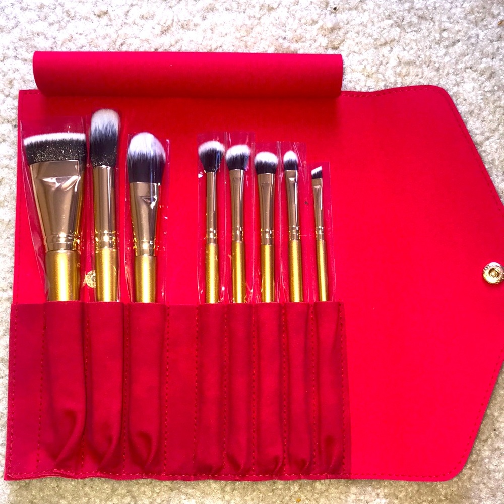 Brush set + free sample
